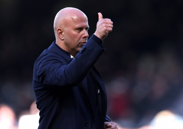 斯洛特：上赛季教训？欣赏巴黎，不过法甲强度不如英超因此能轮休