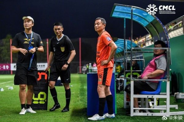 今日中冠第一名  战，朱骏：演出倒计时，刷上场时间了