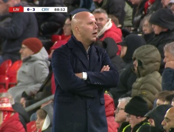 杀人诛心！水晶宫球迷在安菲尔德高唱：我们能每周都踢你们吗