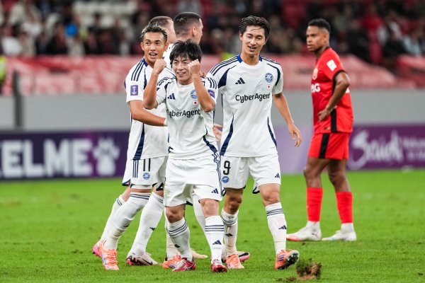 客胜中超第一名  ！前两战均打平，町田泽维亚今日收获队史亚冠