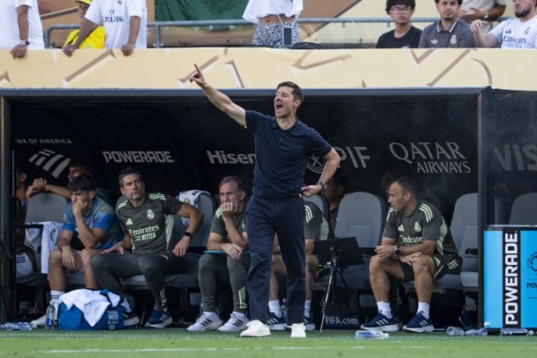 TA：阿隆索练习  中会惩罚做伏地挺身  ，其执教方式能否长