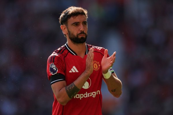 B费近4场英超送出3次助功  ，本赛季29次创造机会领跑所有