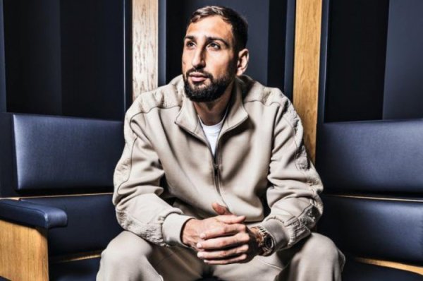 多纳鲁马：谁是世一门并非我能评判，守门员最重要的还是抢救  