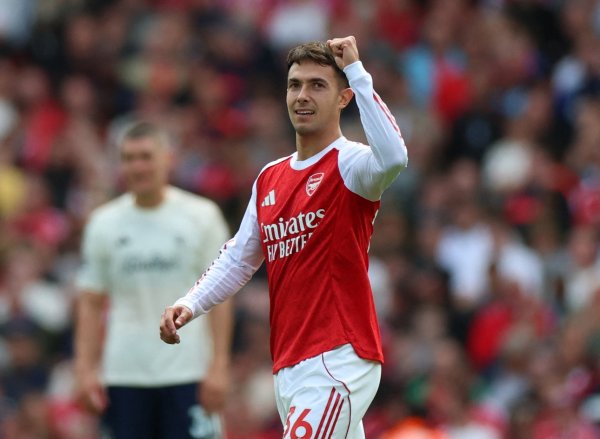 拉亚：苏维门迪是最让人印象深刻的引援，他又快又好地适应了英超